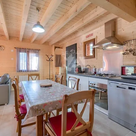 Holiday home Chalet L'estive *